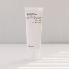 Celimax Oil Control Light Sunscreen SPF+ PA++++/Sebum Kontrolü Sağlayan Hafif Yapılı Güneş Koruyucu - Celimax - Vionine