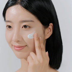 SKIN1004 Madagascar Centella Hyalu-Cica Water-Fit Sun Serum SPF50+ PA++++, 50 ml - SKIN1004 K-Beauty view 2