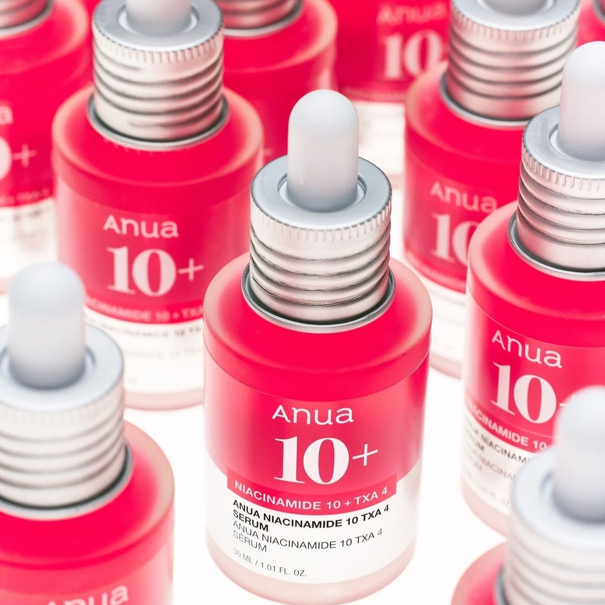 Anua Niacinamide 10% + TXA 4% Serum 30ml in use