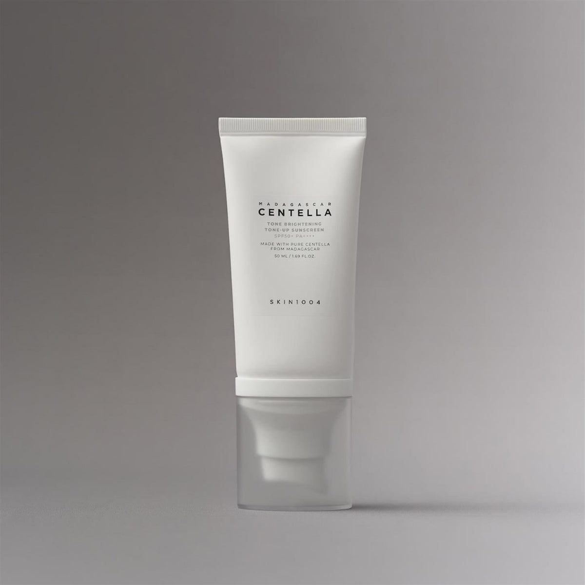 SKIN1004 Madagascar Centella Tone Brightening Tone-Up Sunscreen SPF50+ PA++++, 50 ml - SKIN1004 K-Beauty view 6