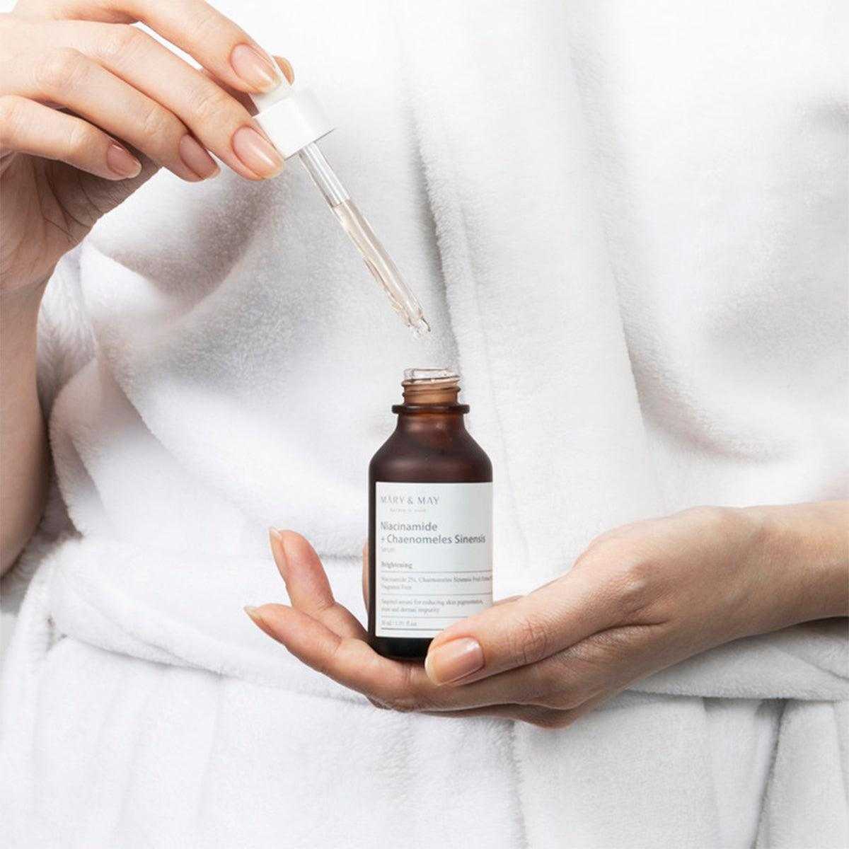 Beyazlatıcı, Ton Eşitleyici Niacinamide + Chaenomeles Sinensis Serum 30 mL - Mary & May - Vionine