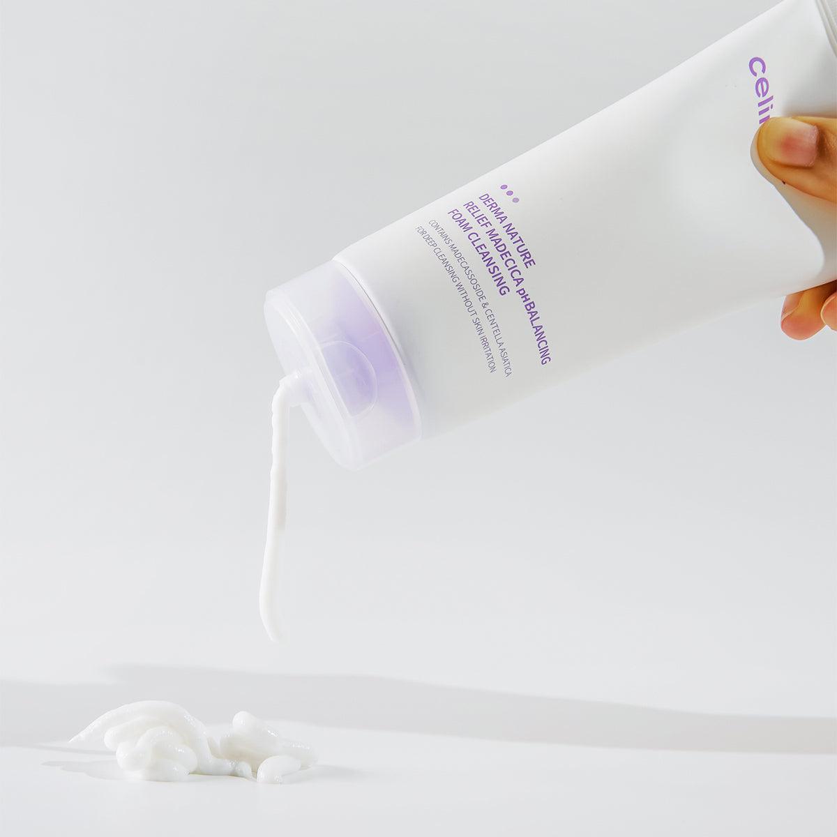 Nemlendirici Etkili Nazik Temizleme Köpüğü - Relief Madecica pH Balancing Foam Cleansing 150 mL - Celimax - Vionine